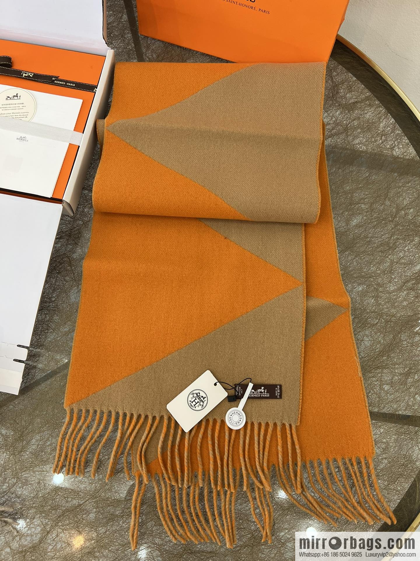 Hermes Unisex Double-Sided Cashmere Scarf
