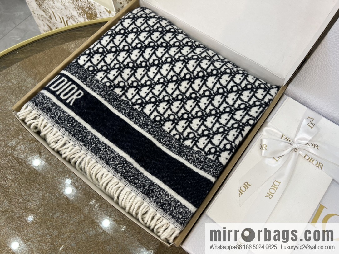 Dior Oblique Bookmark Cloak