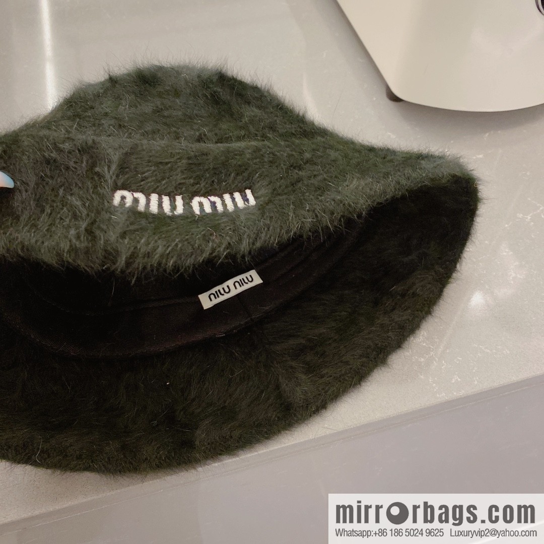 Miumiu miumiu rabbit fur top hat