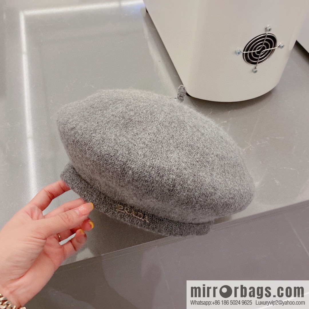 Prada 2022 autumn and winter new beret