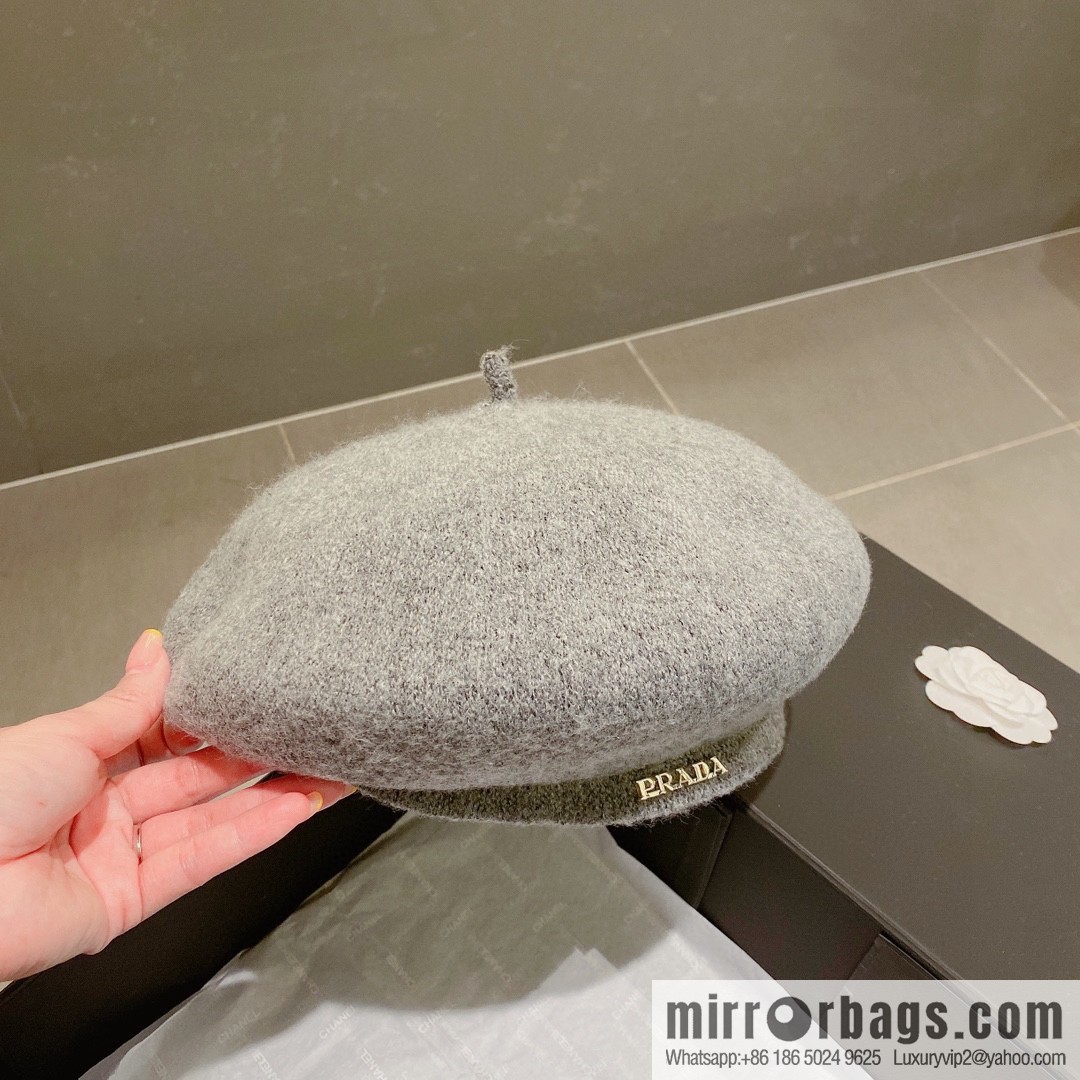 Prada 2022 autumn and winter new beret