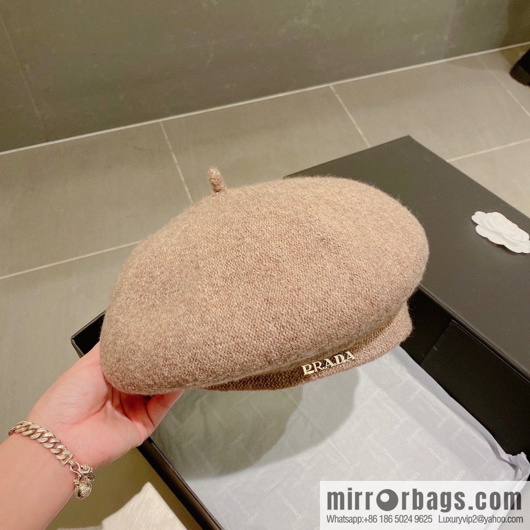 Prada 2022 autumn and winter new beret
