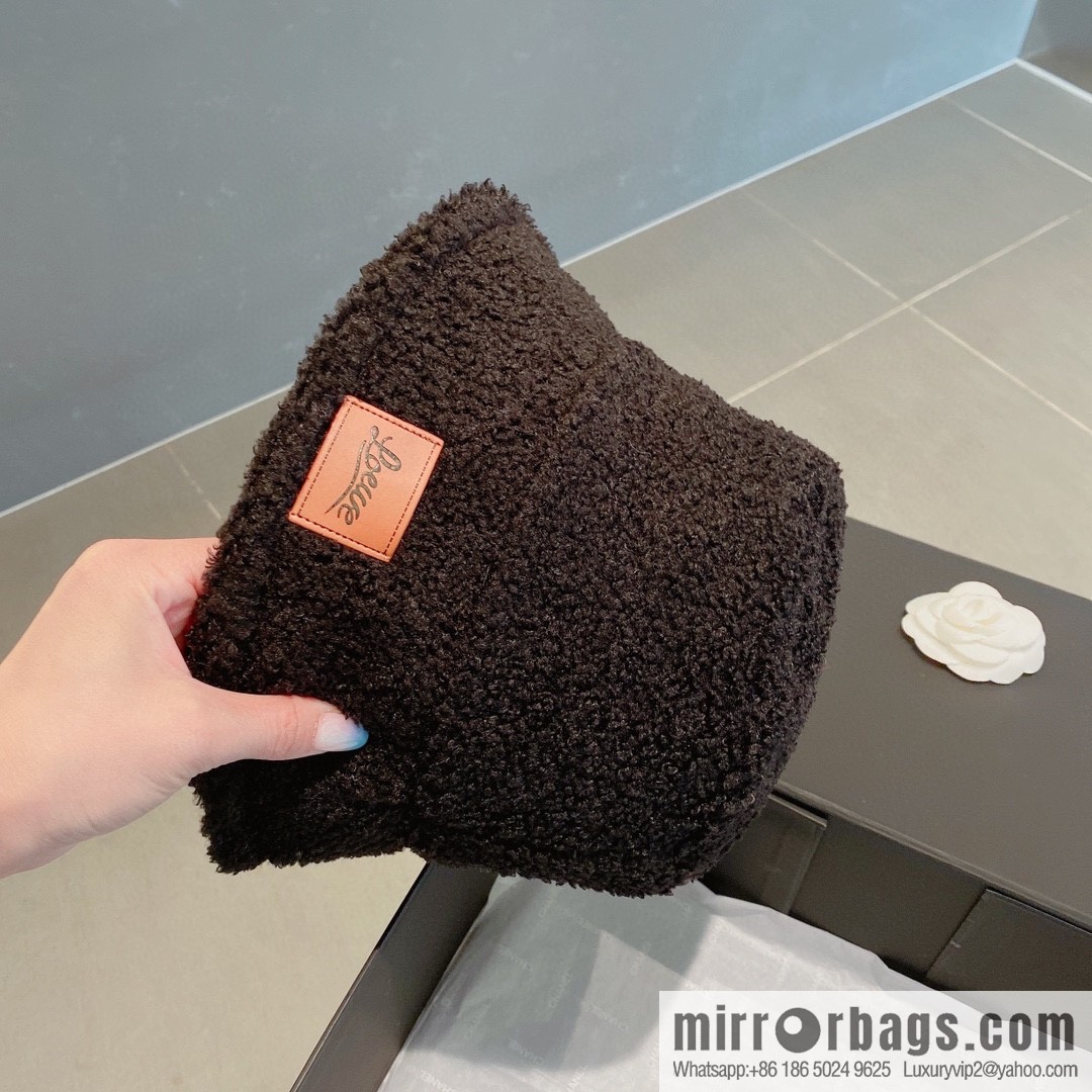 LOEWE 2022 autumn and winter new lamb wool bucket hat
