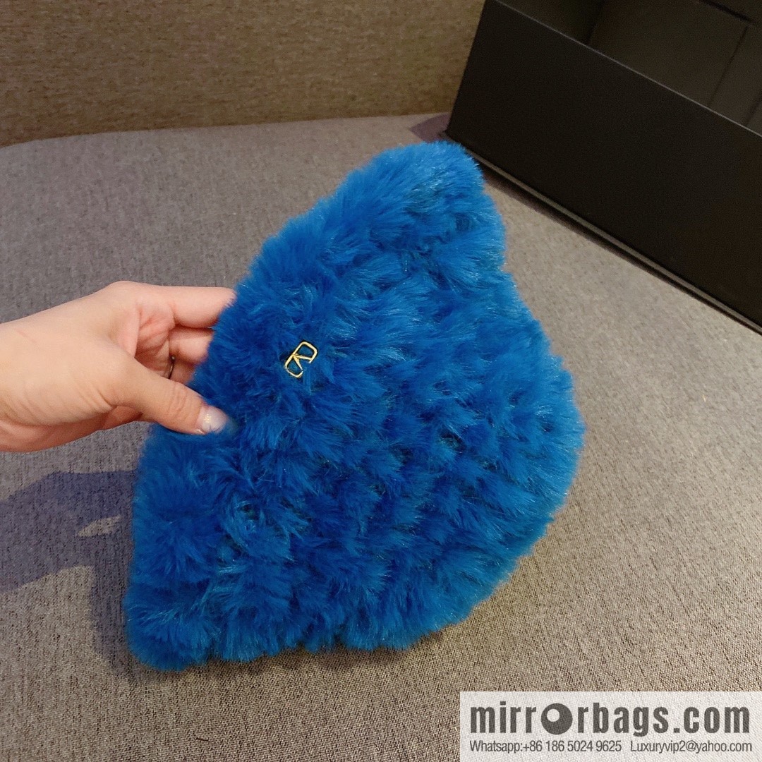 VALENTNNO rabbit fur bucket hat