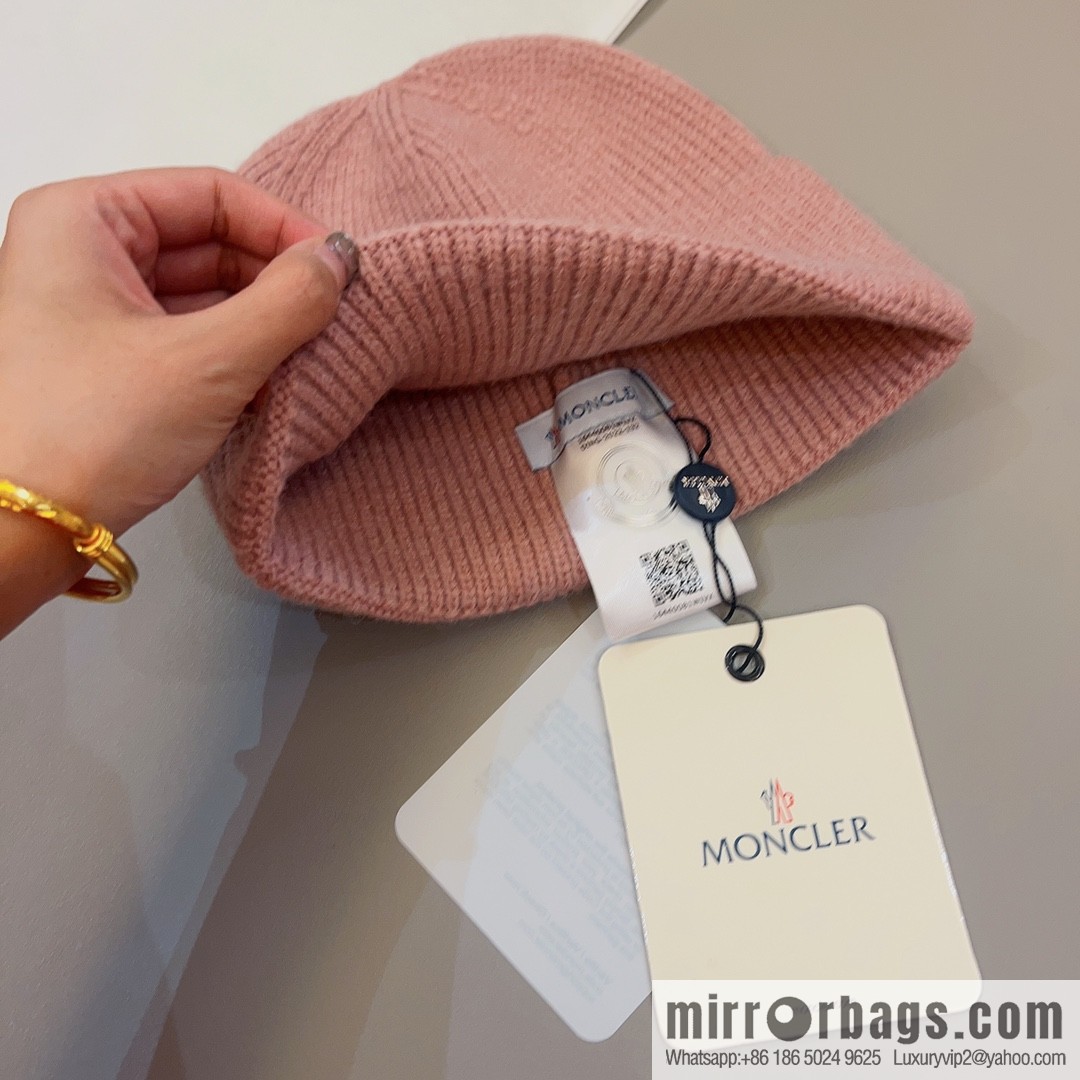 Moncler Color Unisex Knitted Hat
