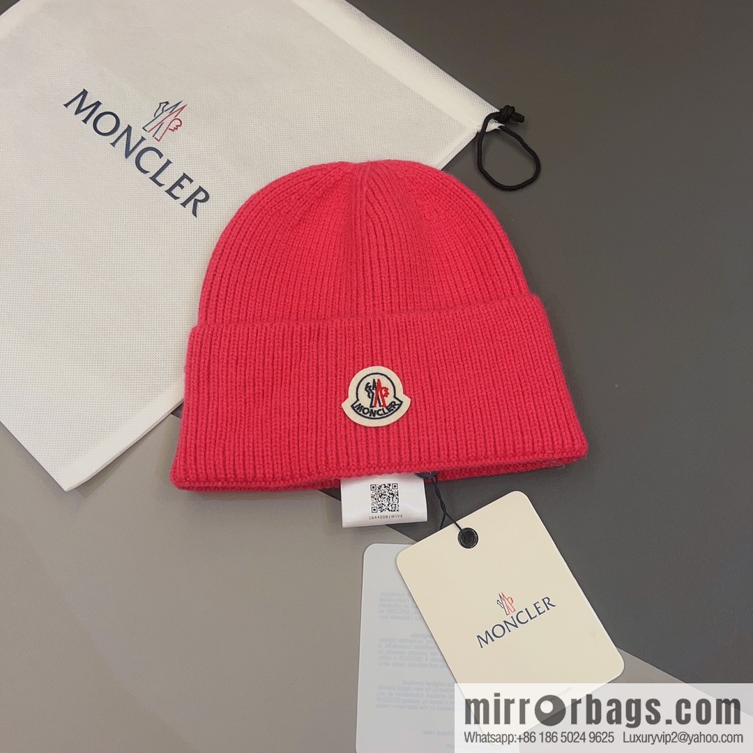 Moncler Color Unisex Knitted Hat