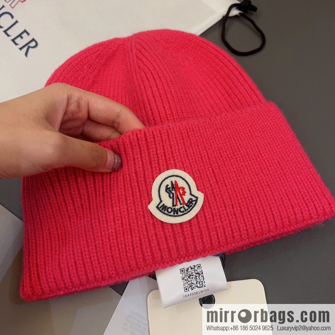 Moncler Color Unisex Knitted Hat