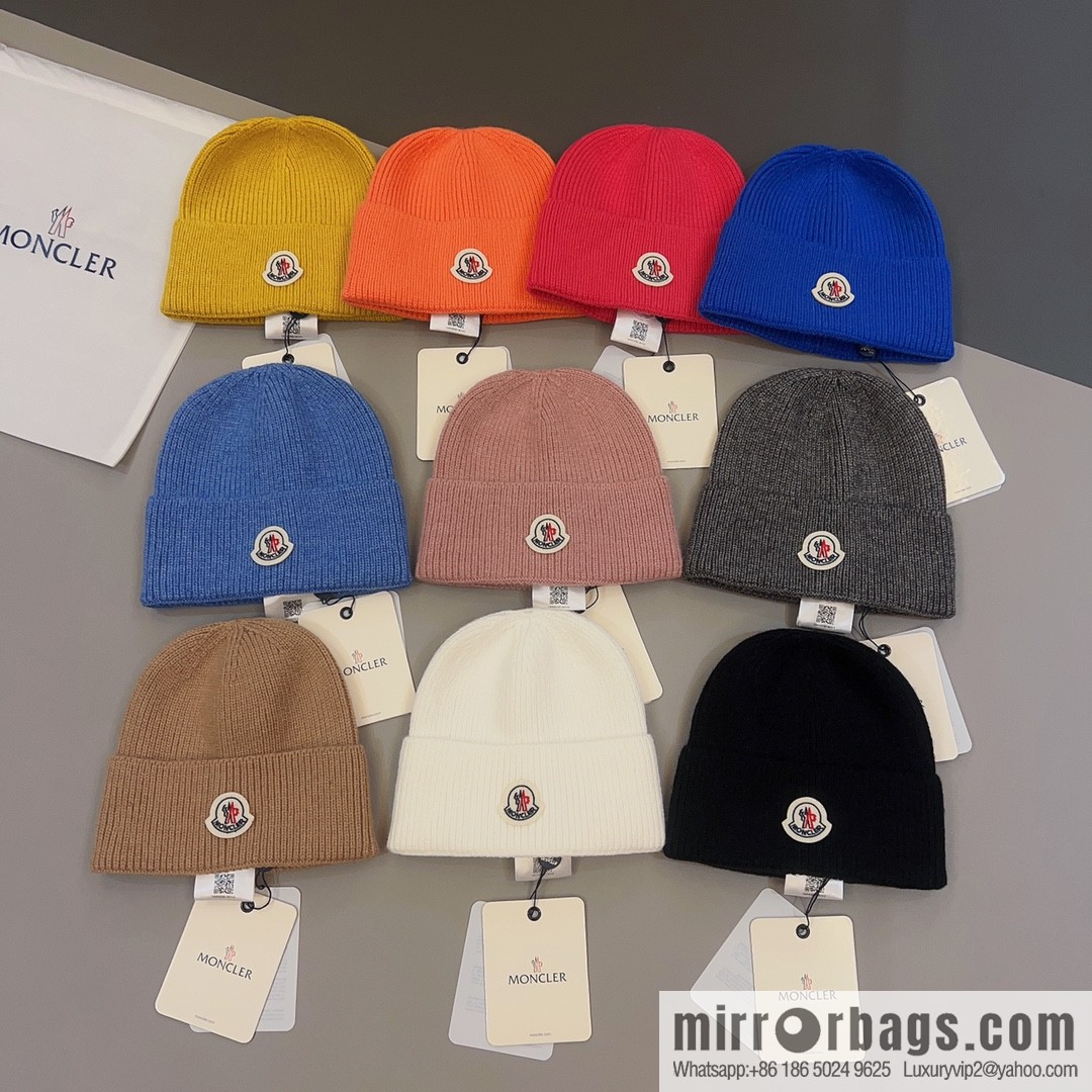 Moncler Color Unisex Knitted Hat
