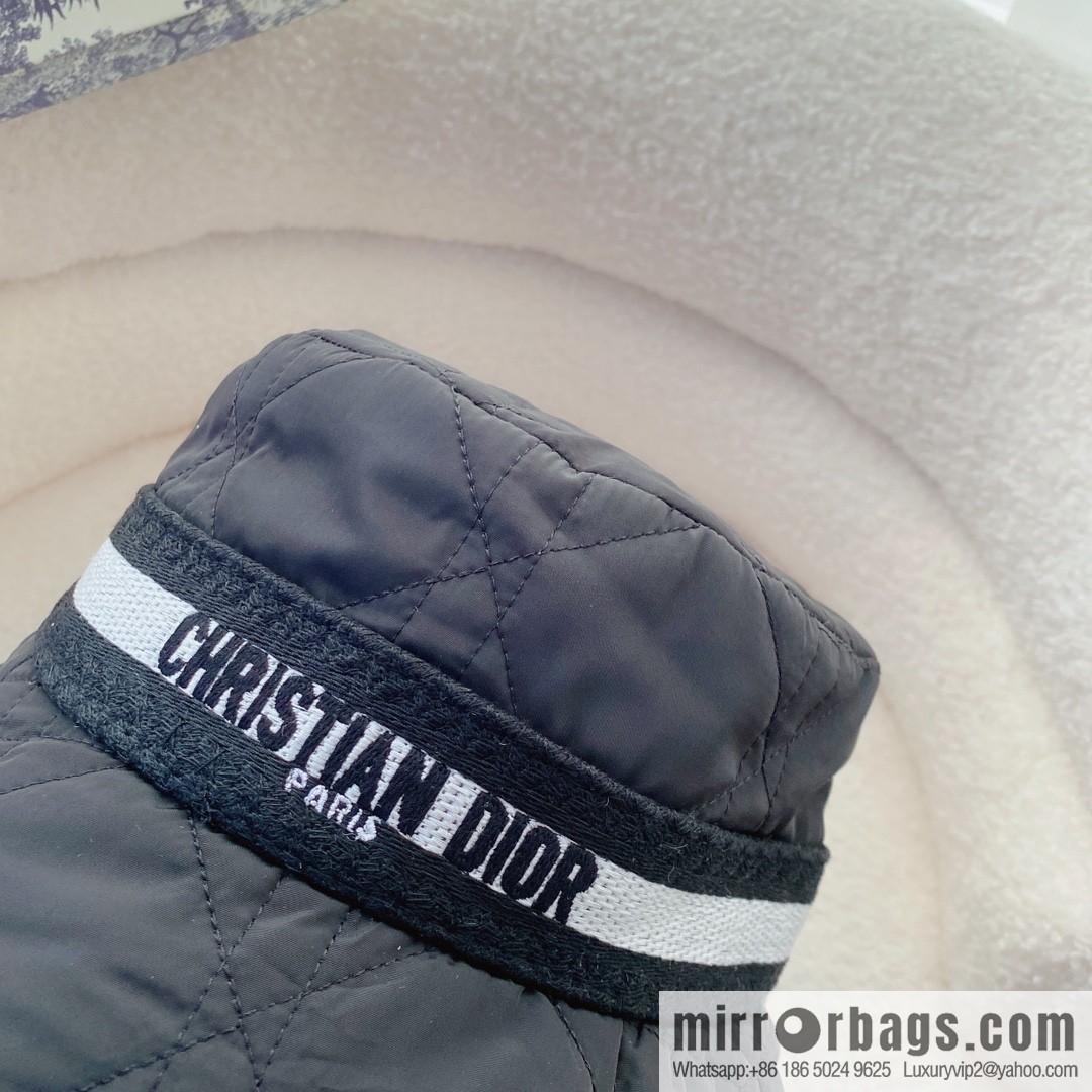 Dior 22 years old new diamond bucket hat