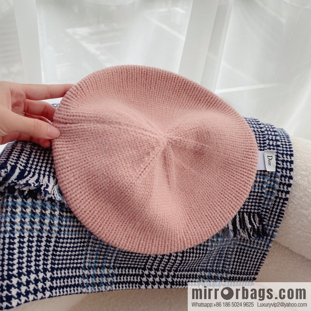 Gucci Gucci 22 years old new knitted beret