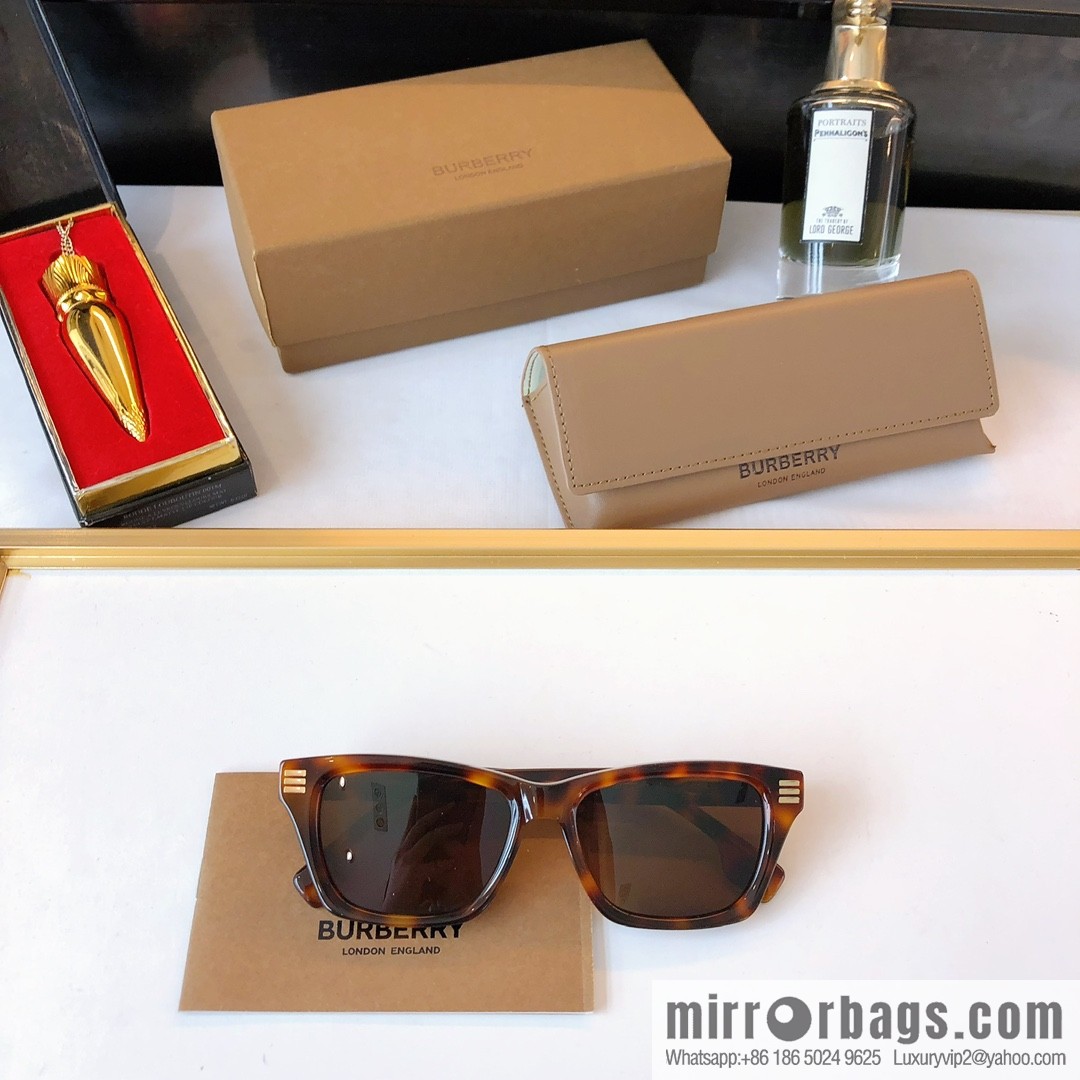 Burberry three-dimensional small frame unisex sunglasses