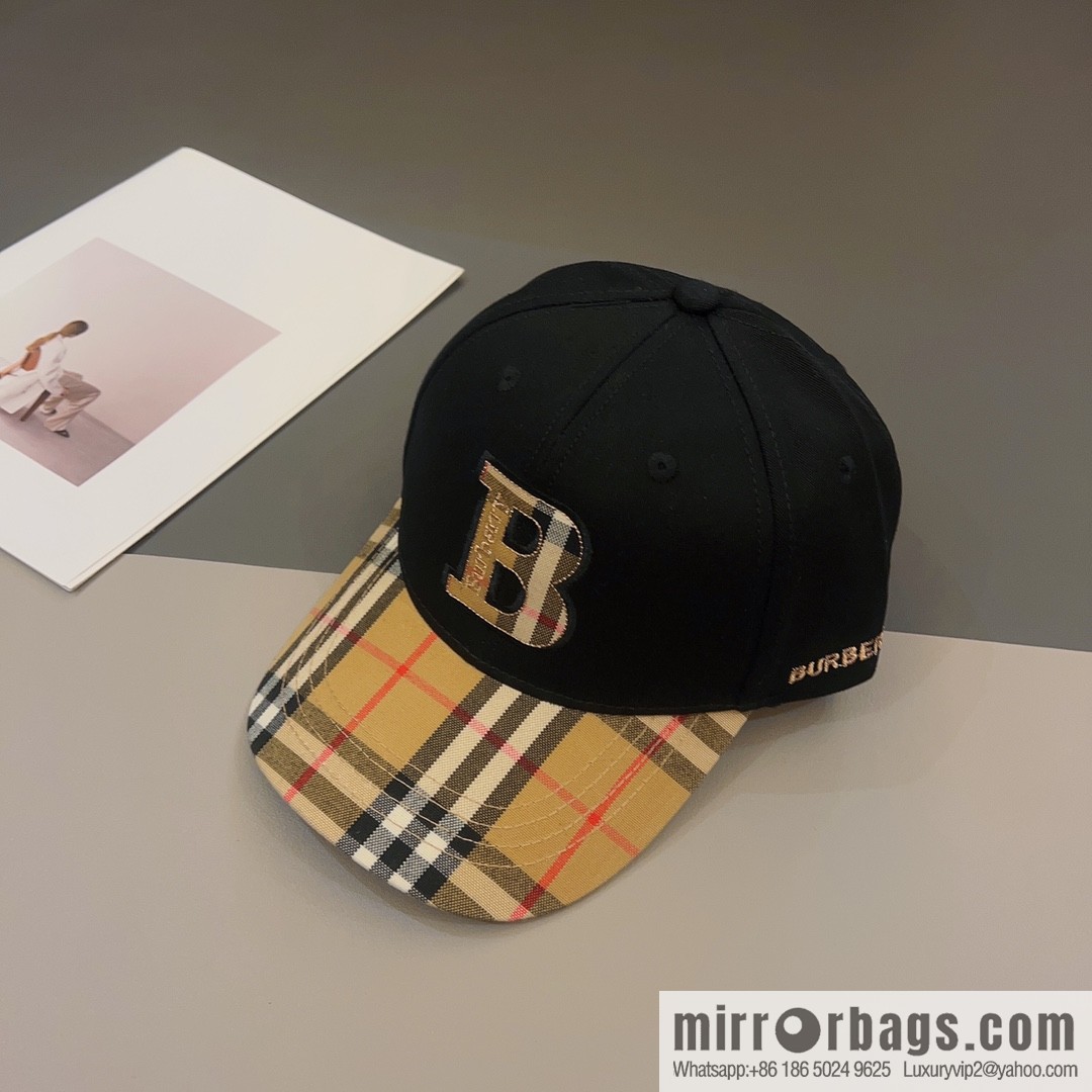 Burberry Classic Plaid Unisex Baseball Cap