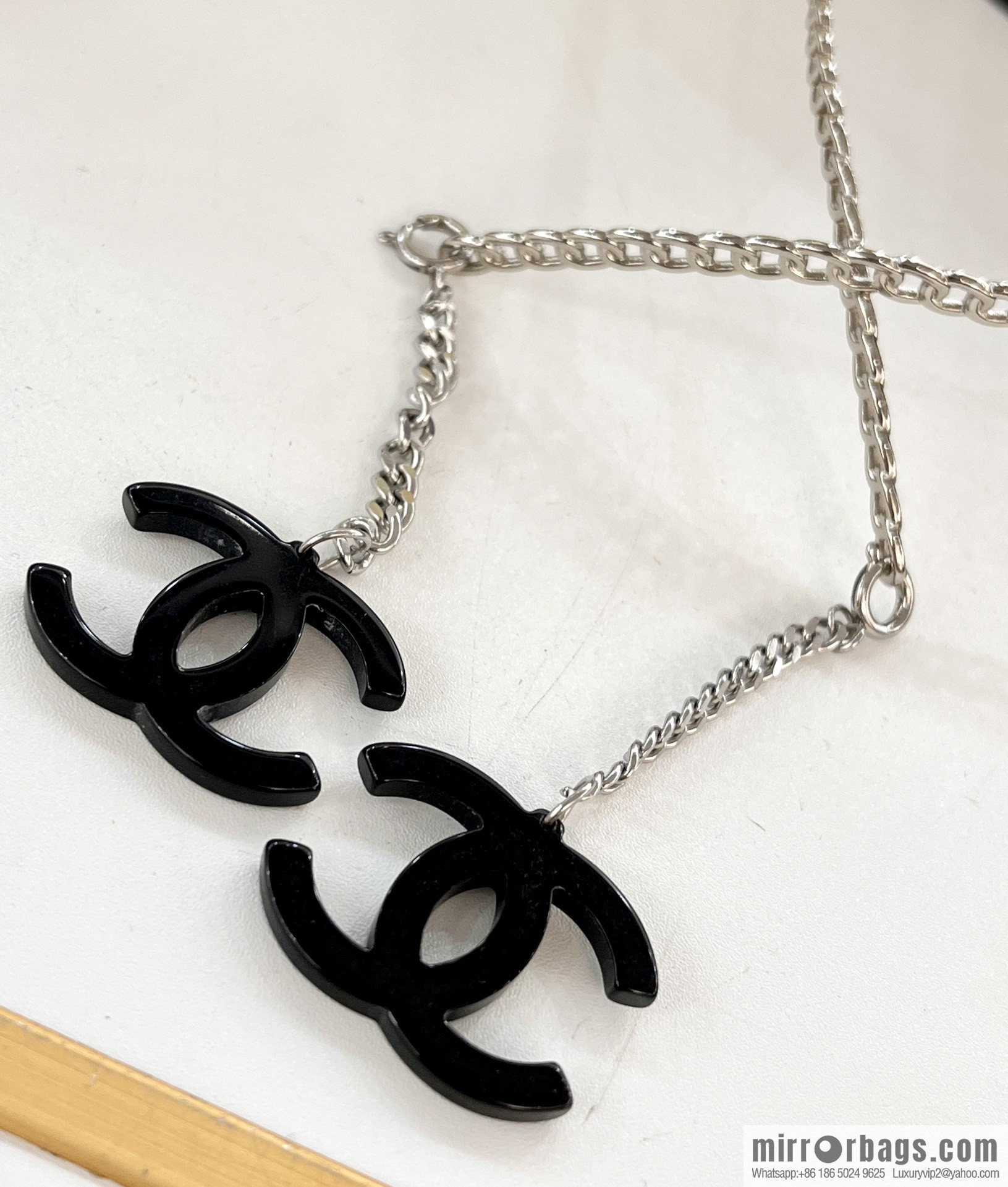 Chanel pendant women's sunglasses