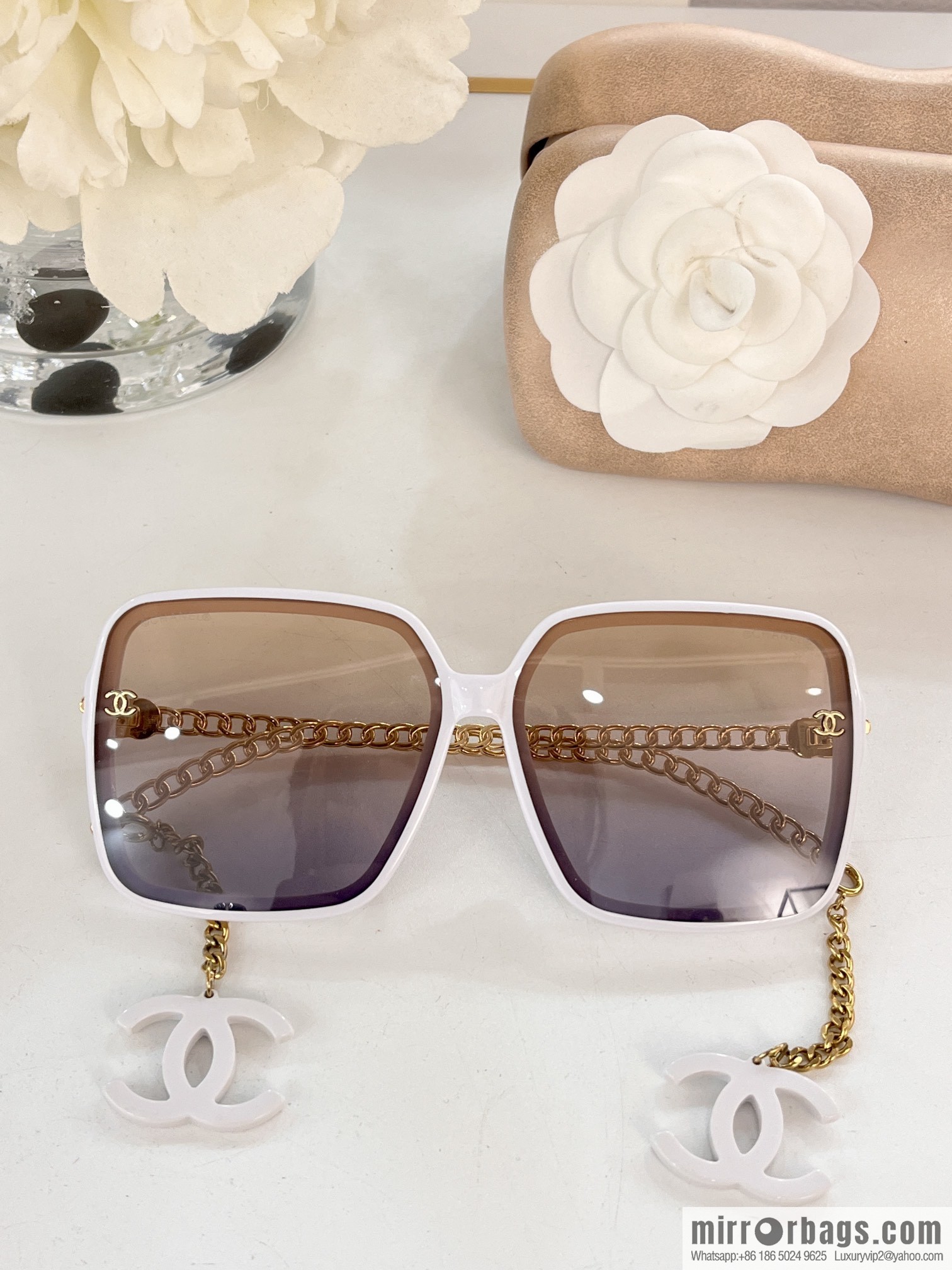 Chanel pendant women's sunglasses