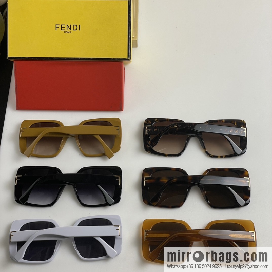 Fendi women's square sunglasses