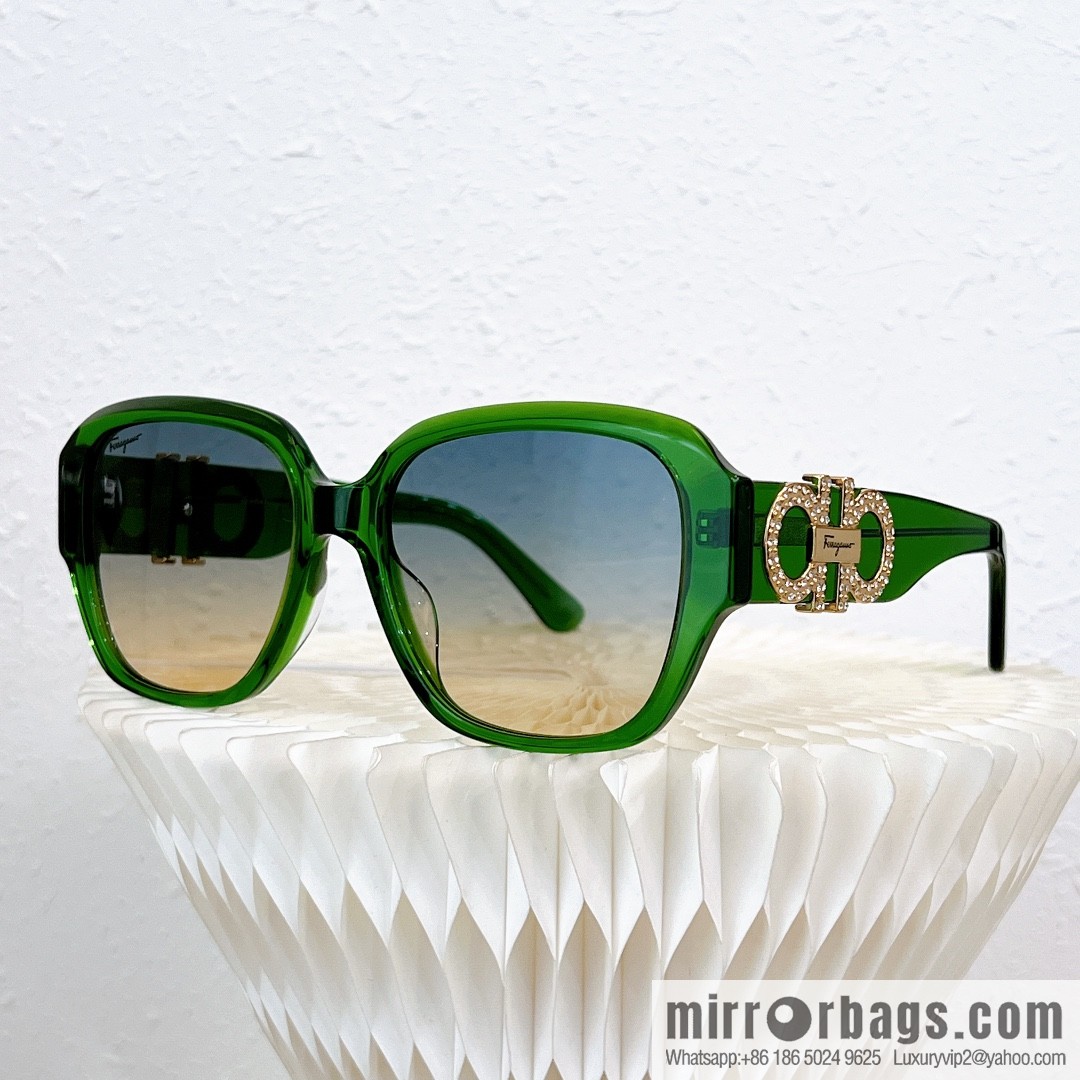 Ferragamo Ladies Sunglasses