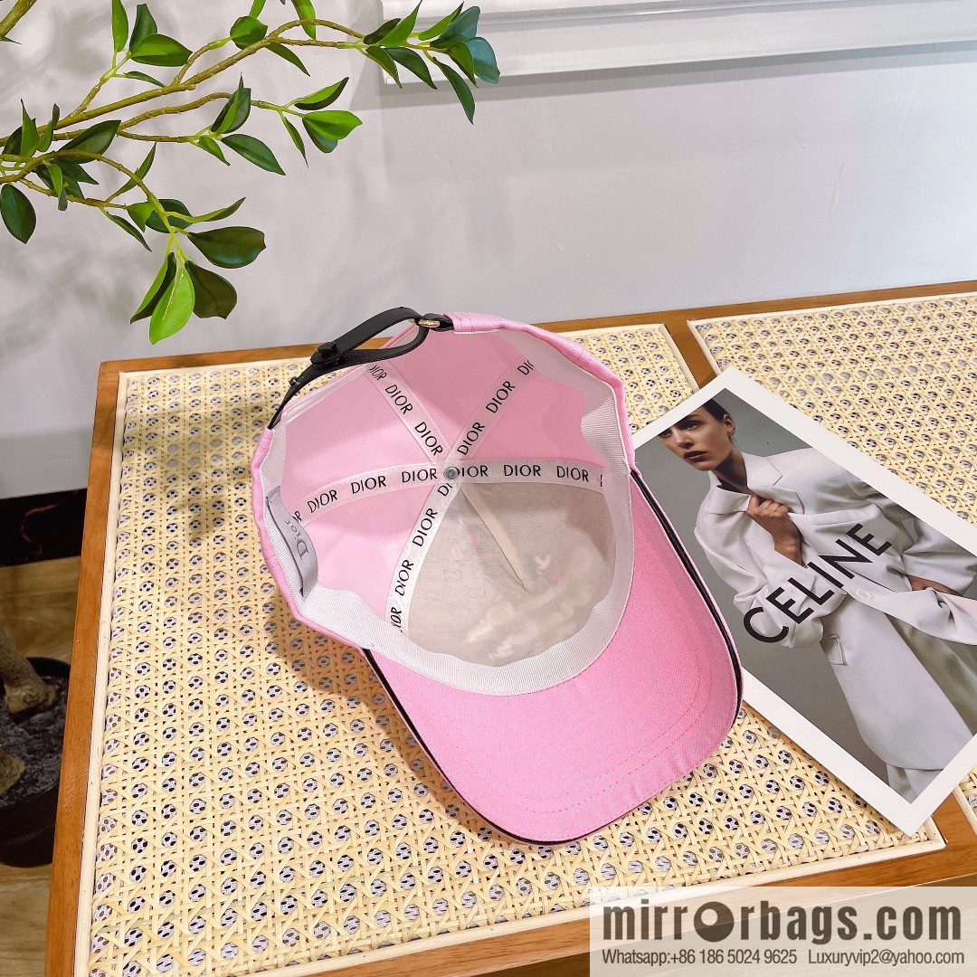 Dior 2023 new walking embroidered baseball cap