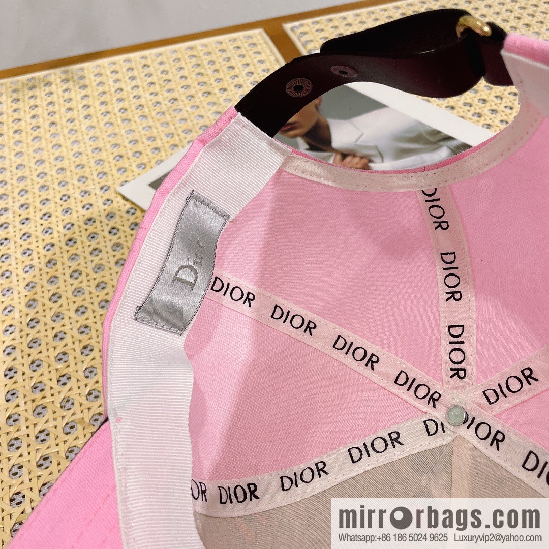 Dior 2023 new walking embroidered baseball cap