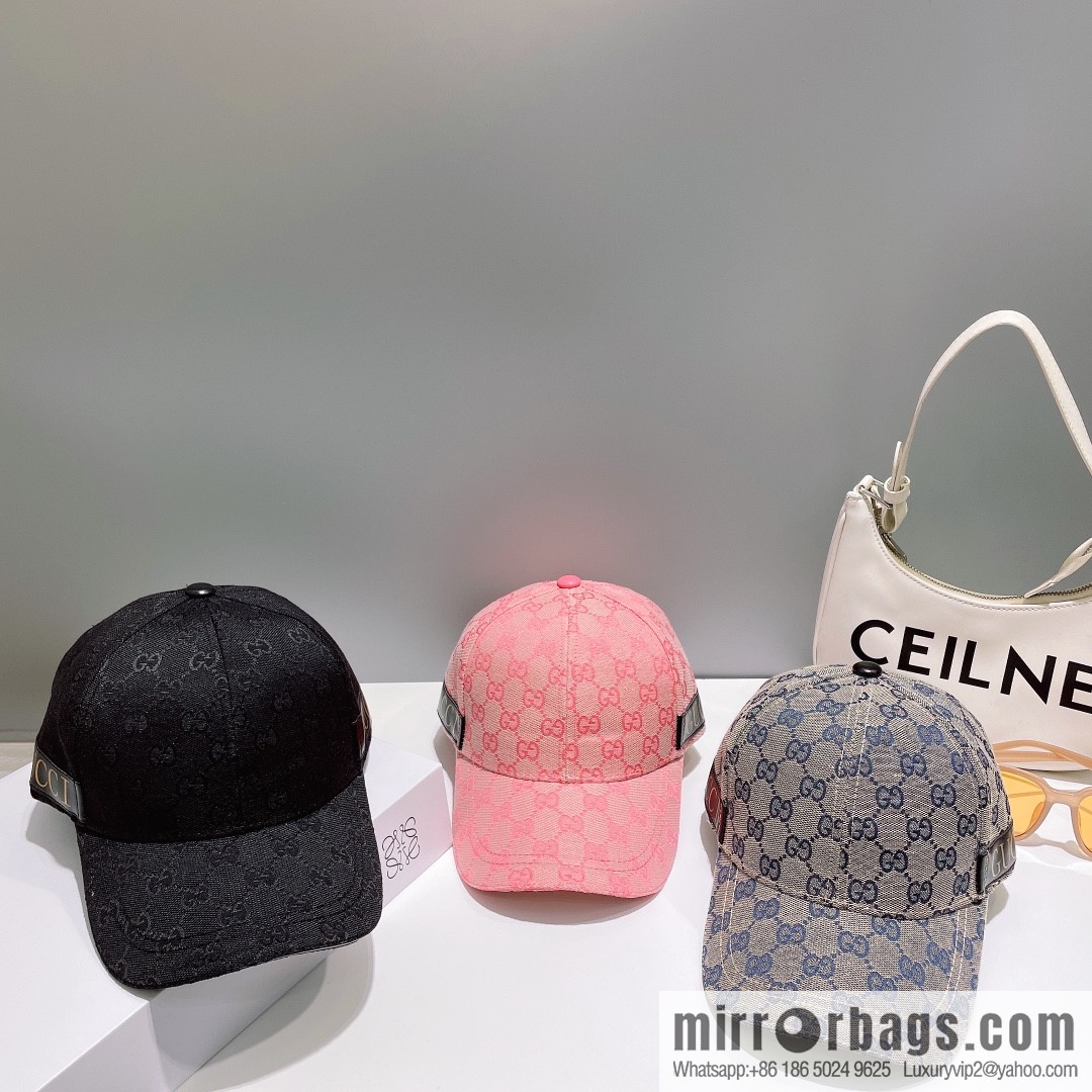 GUCCI Gucci Original Canvas Classic Baseball Cap