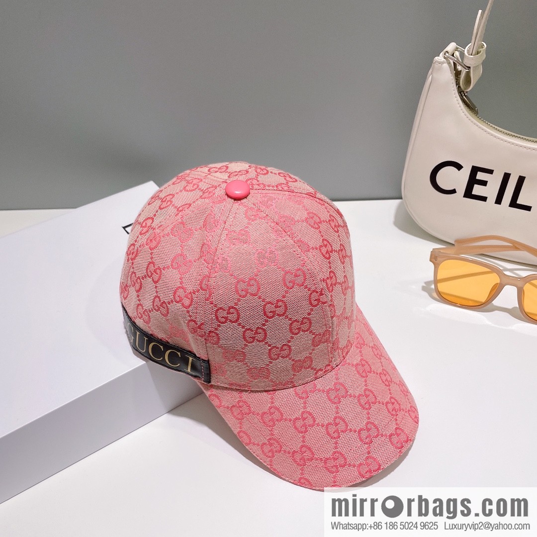 GUCCI Gucci Original Canvas Classic Baseball Cap