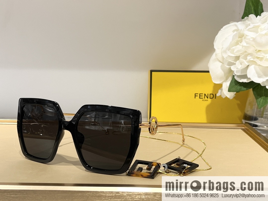Fendi classic large square women's sunglasses
