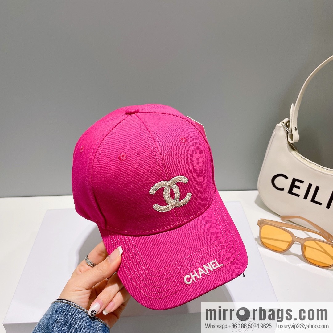 Chanel's new simple embroidered logo baseball cap