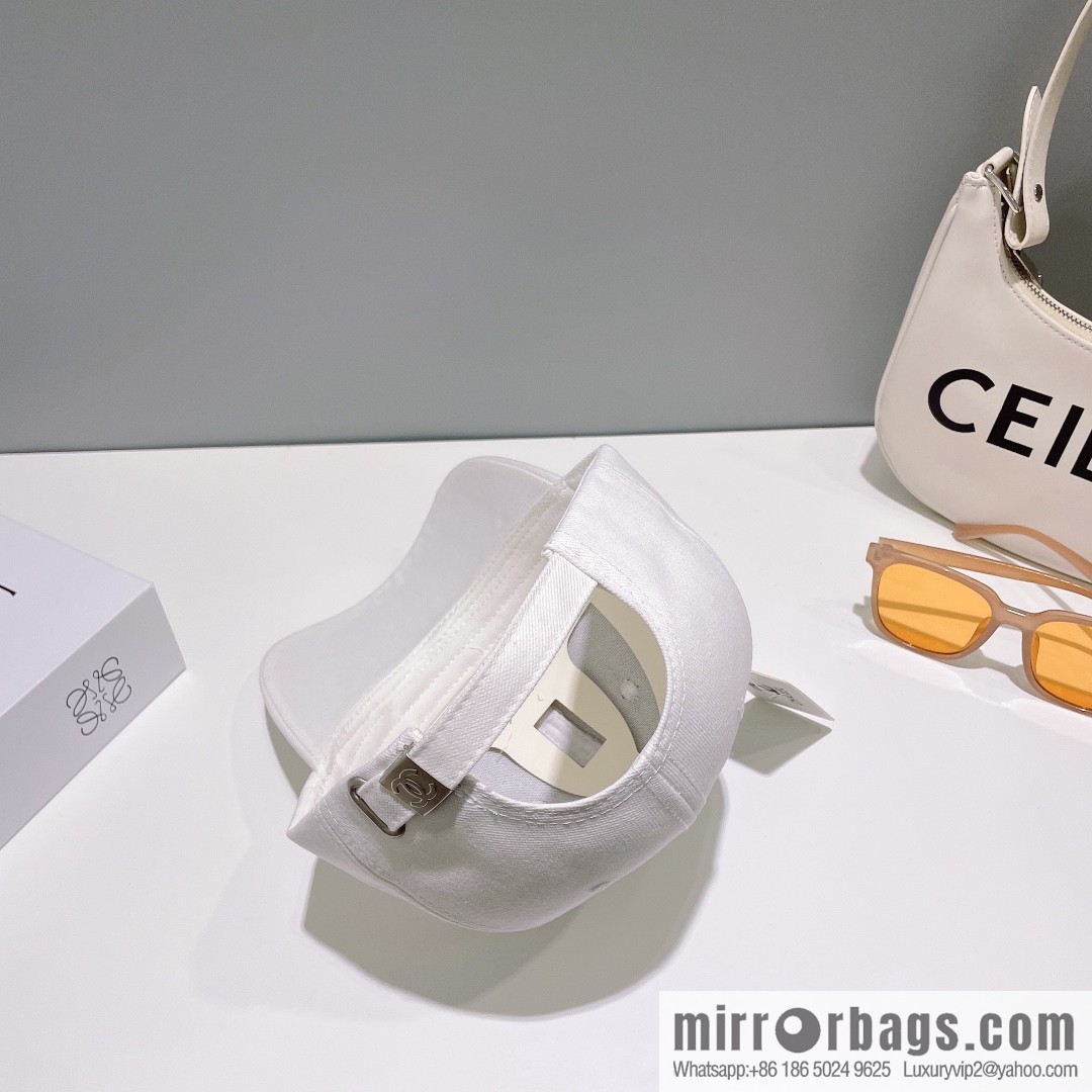 Chanel's new simple embroidered logo baseball cap