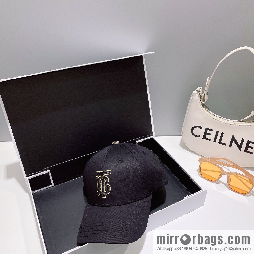 Burberry Burberry Unisex Original Baseball Cap