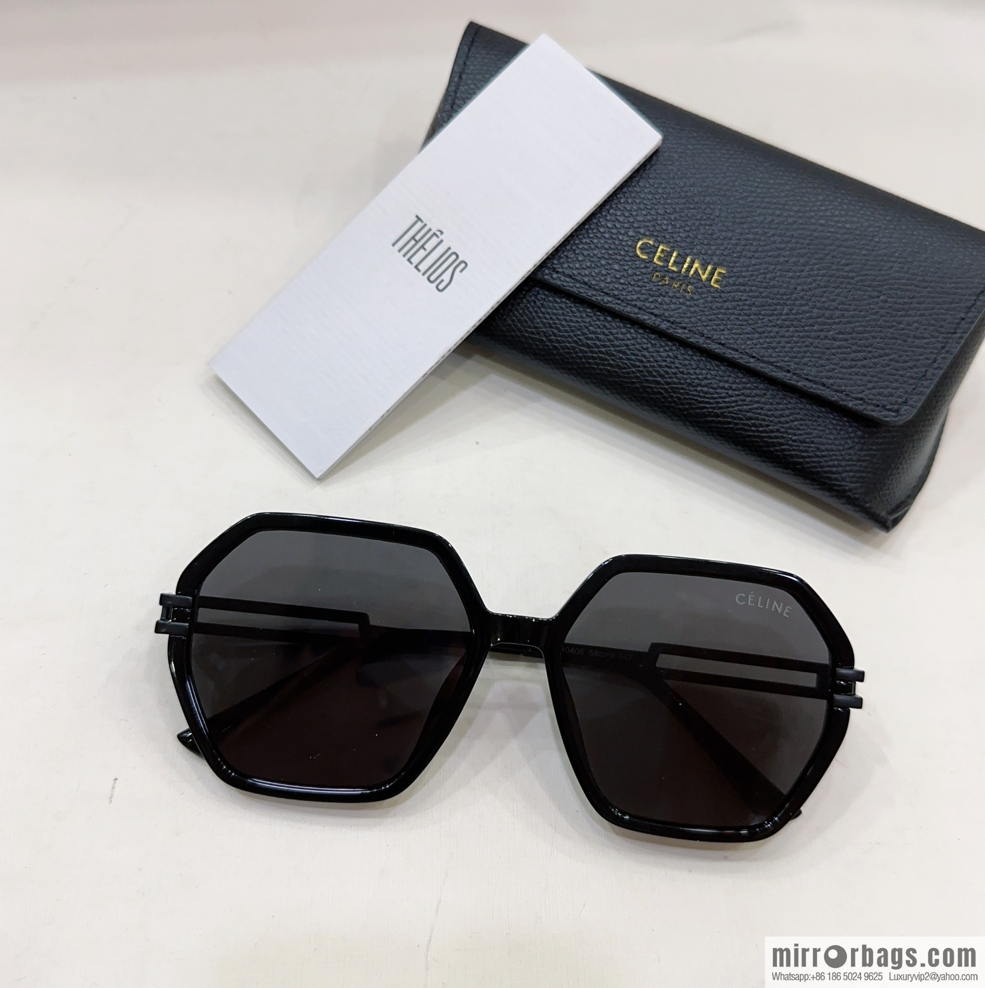 CEELINE Women's Box Sunglasses