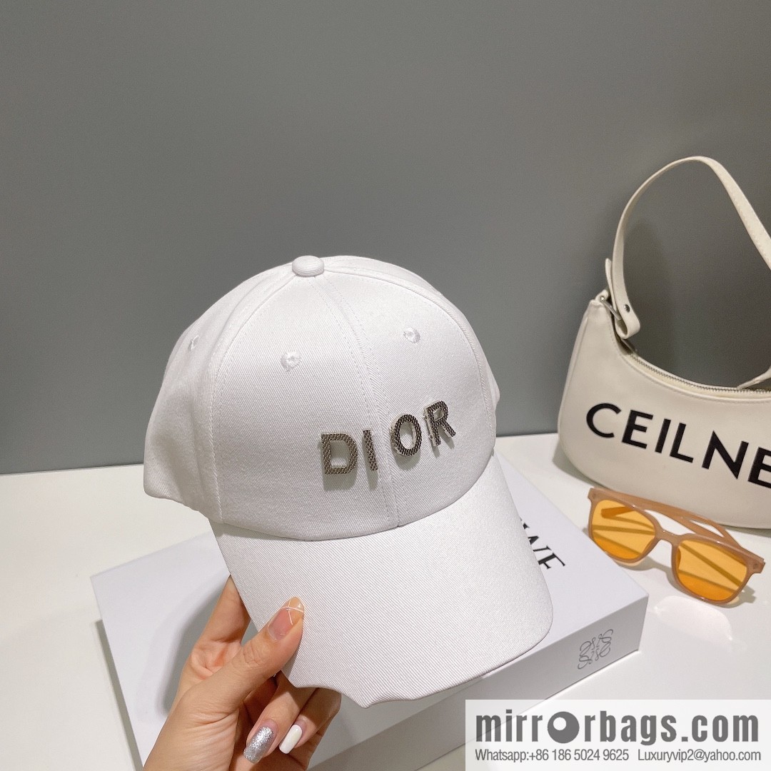 Dior 2023 new walking embroidered baseball cap