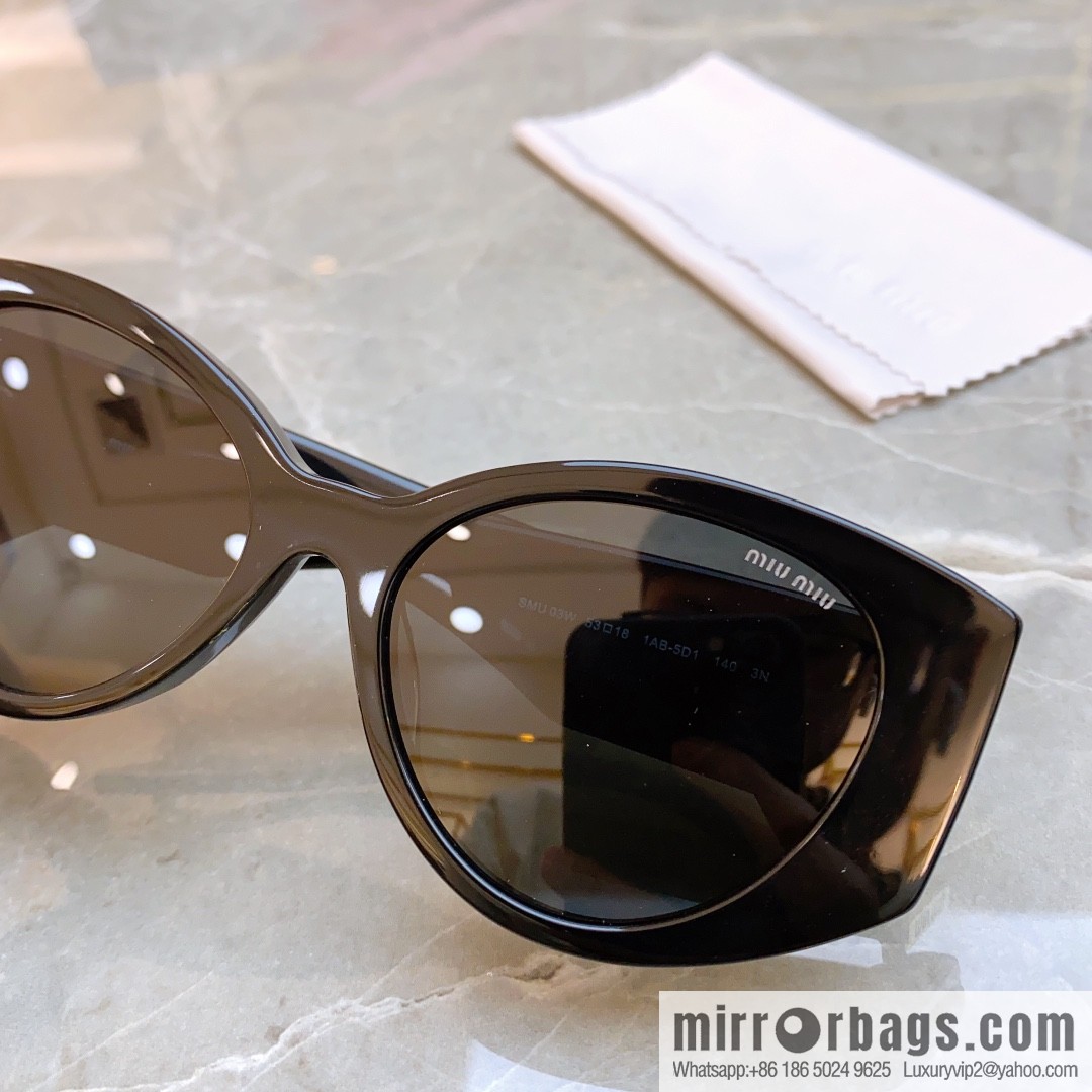 MIUMIU's new women's sunglasses