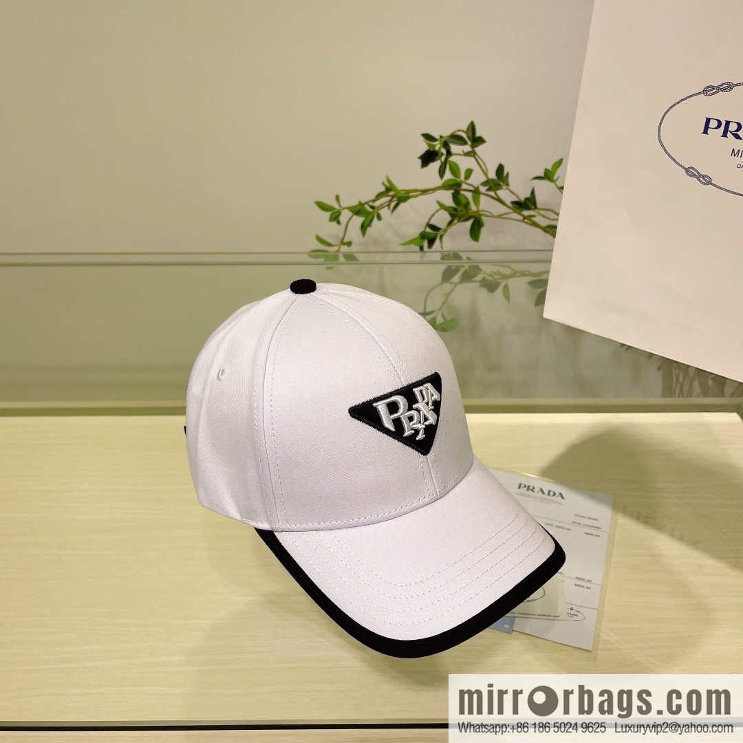 PRADA Prada new embroidered classic triangular label street cotton baseball cap