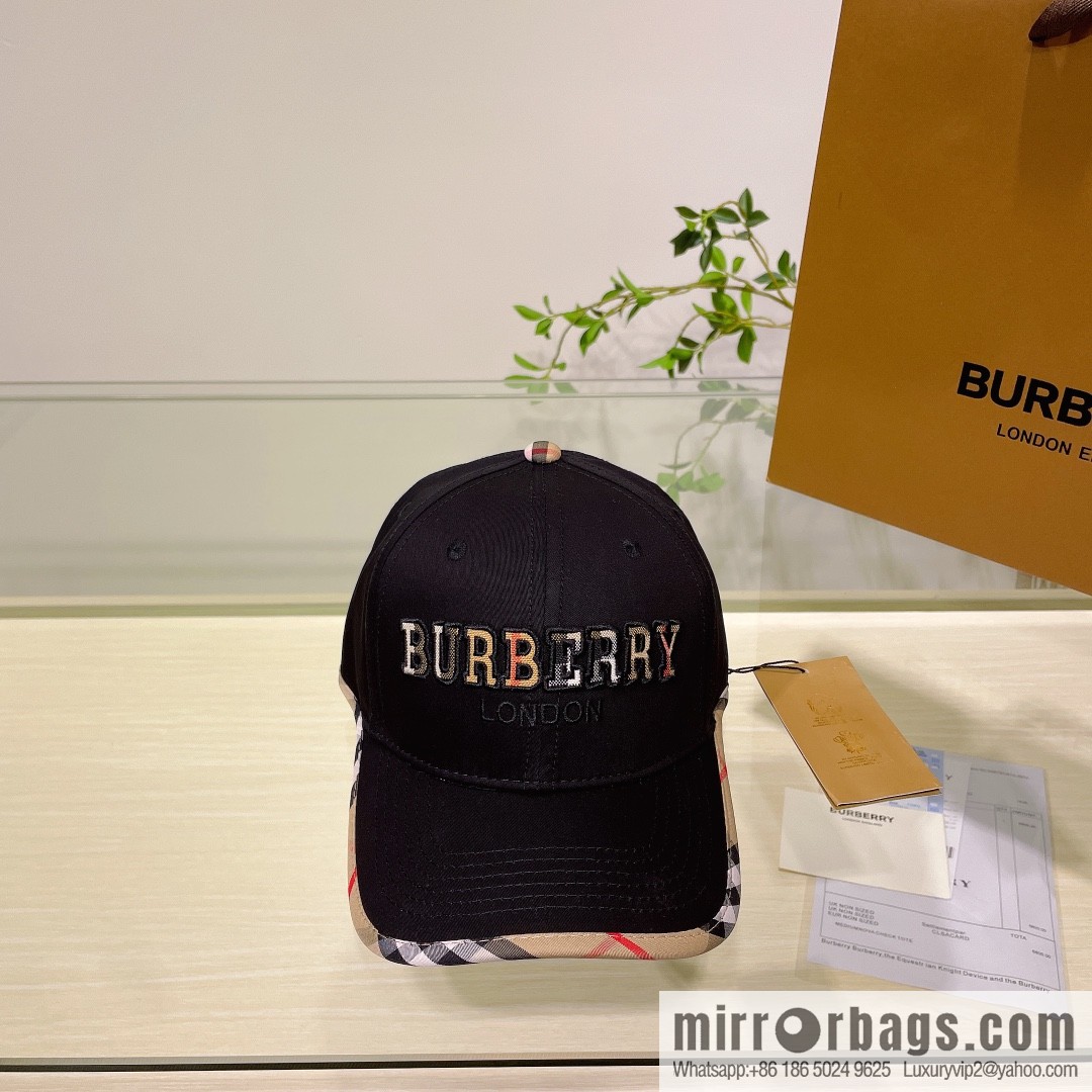 Burberry Burberry three-dimensional embroidery original baseball cap