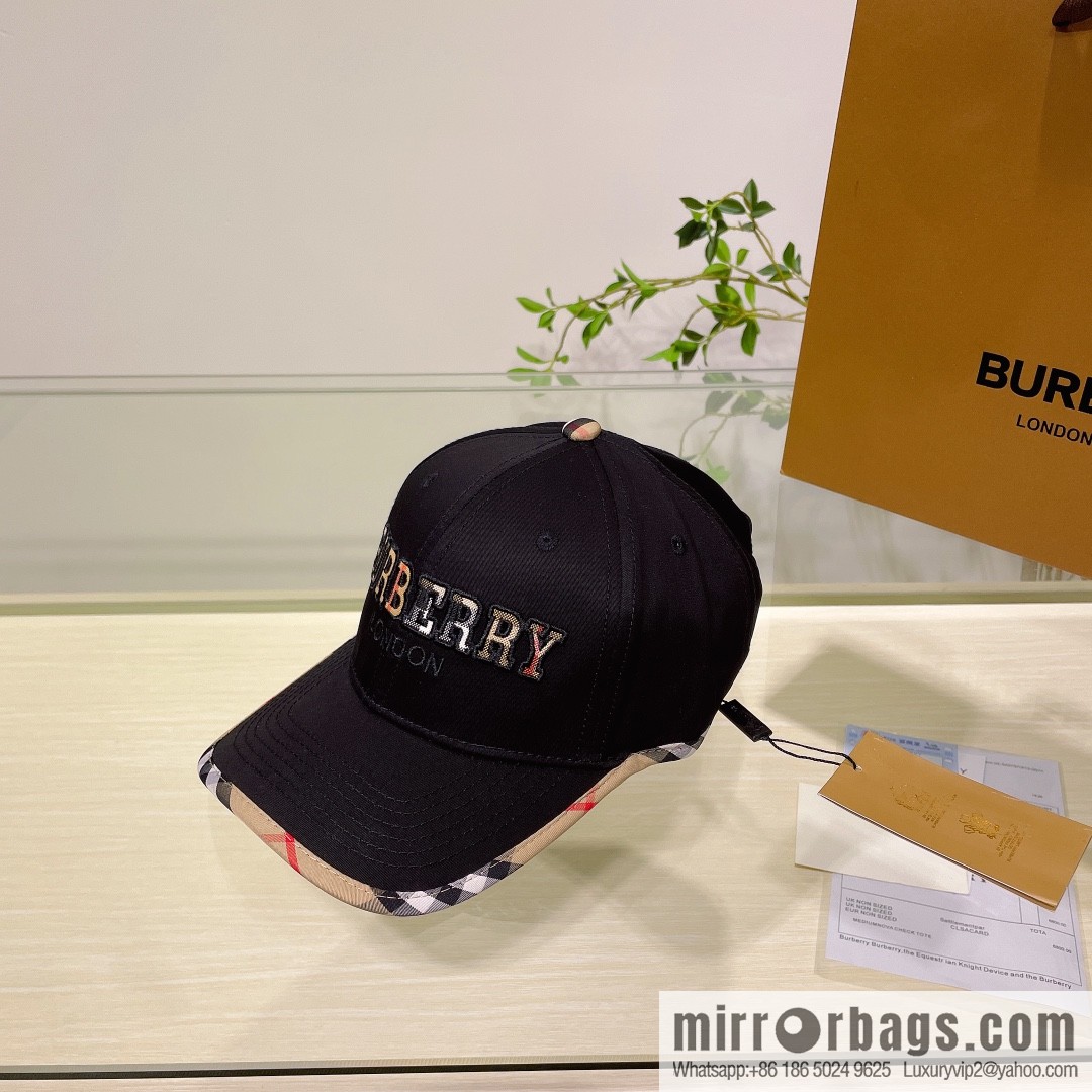 Burberry Burberry three-dimensional embroidery original baseball cap