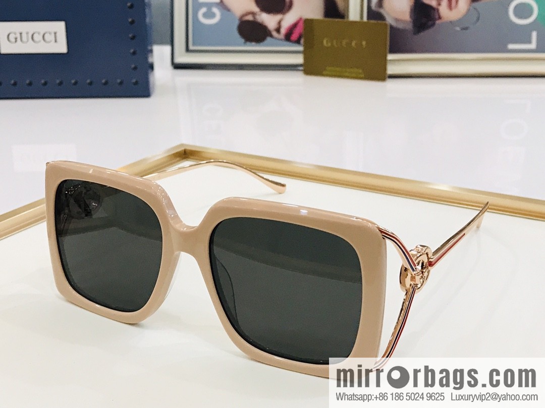 GUCCI Gucci Large Box Unisex Sunglasses