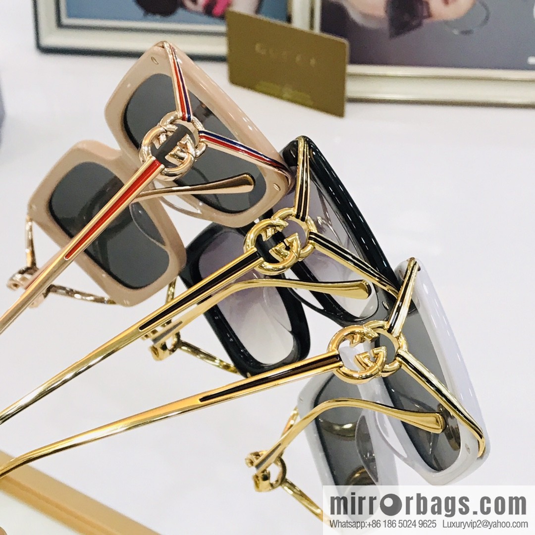 GUCCI Gucci Large Box Unisex Sunglasses