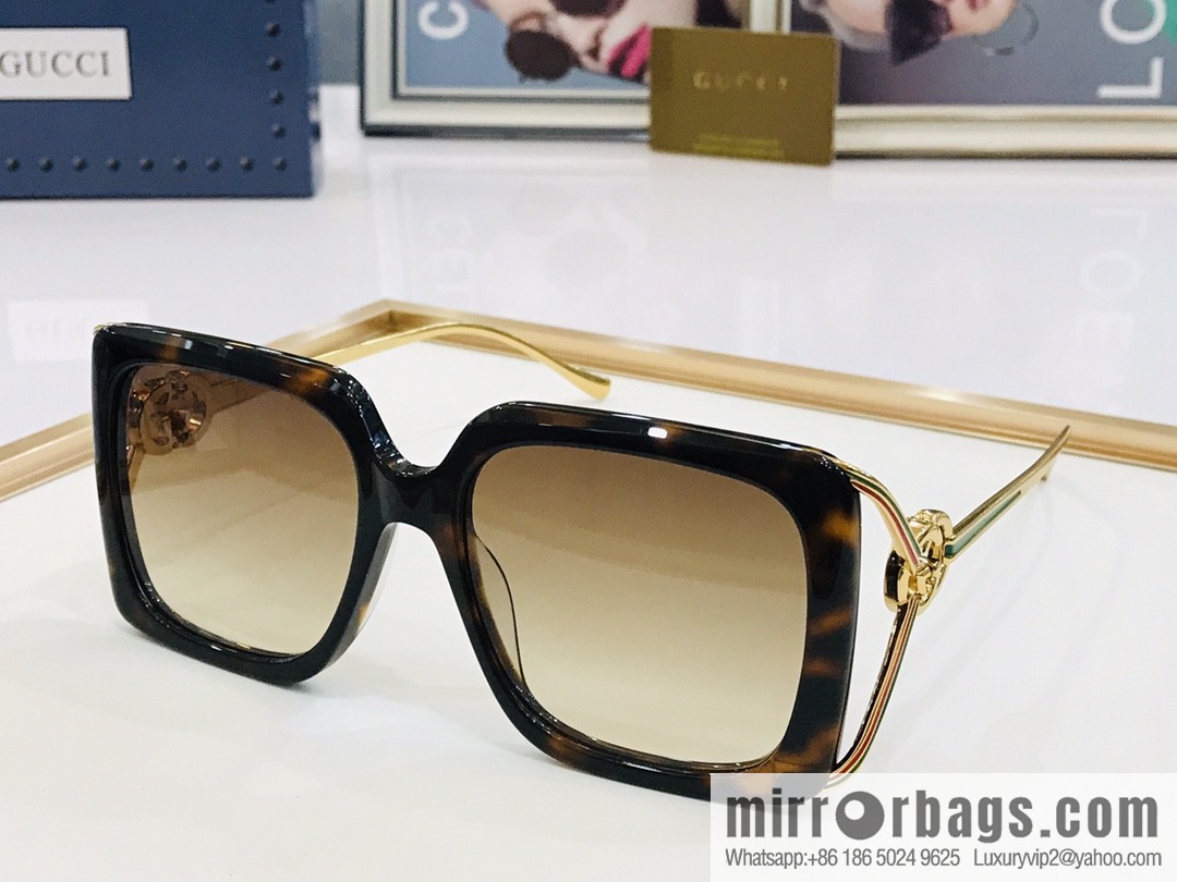GUCCI Gucci Large Box Unisex Sunglasses