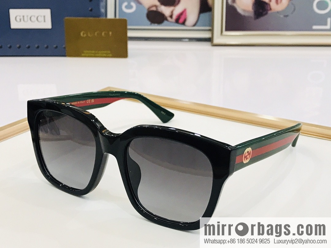 GUCCI Gucci personalized women's sunglasses