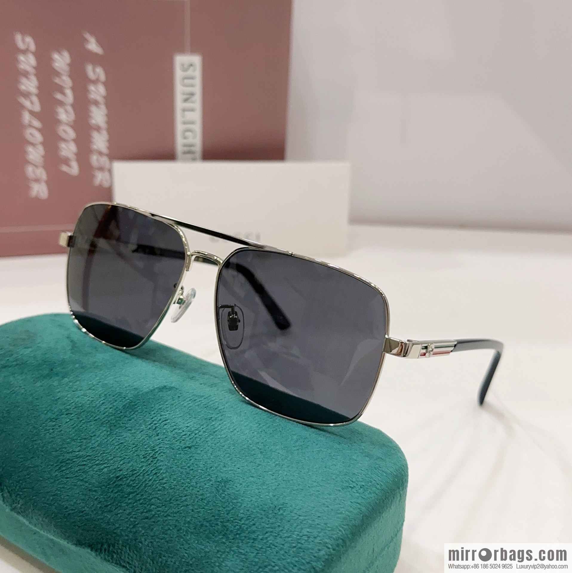 GUCCI Gucci box unisex sunglasses