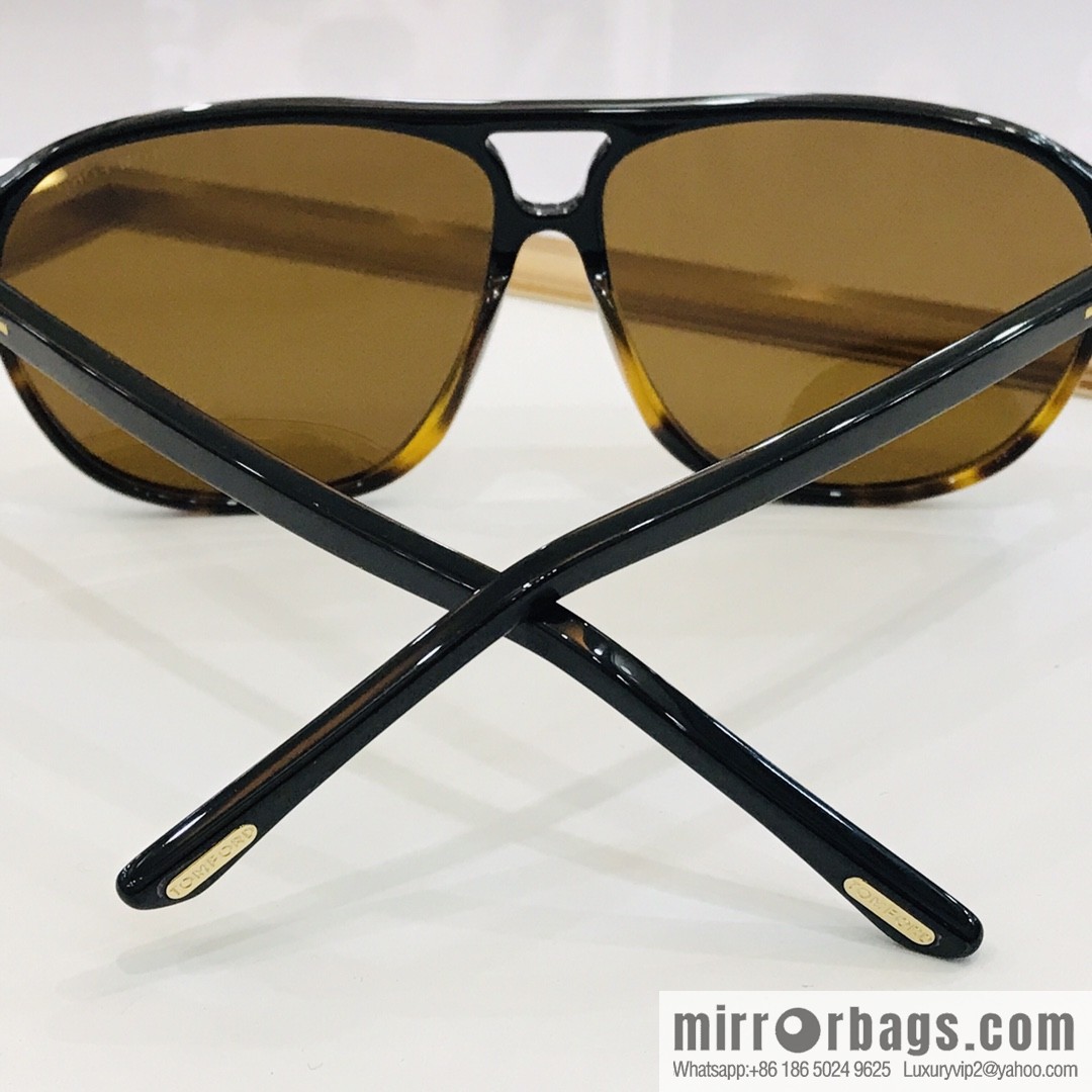TOM FORD Ultra Light Unisex Sunglasses