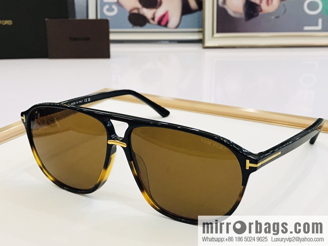 TOM FORD Ultra Light Unisex Sunglasses