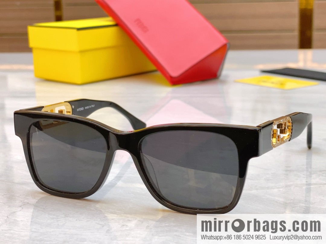 Fendi's new unisex sunglasses