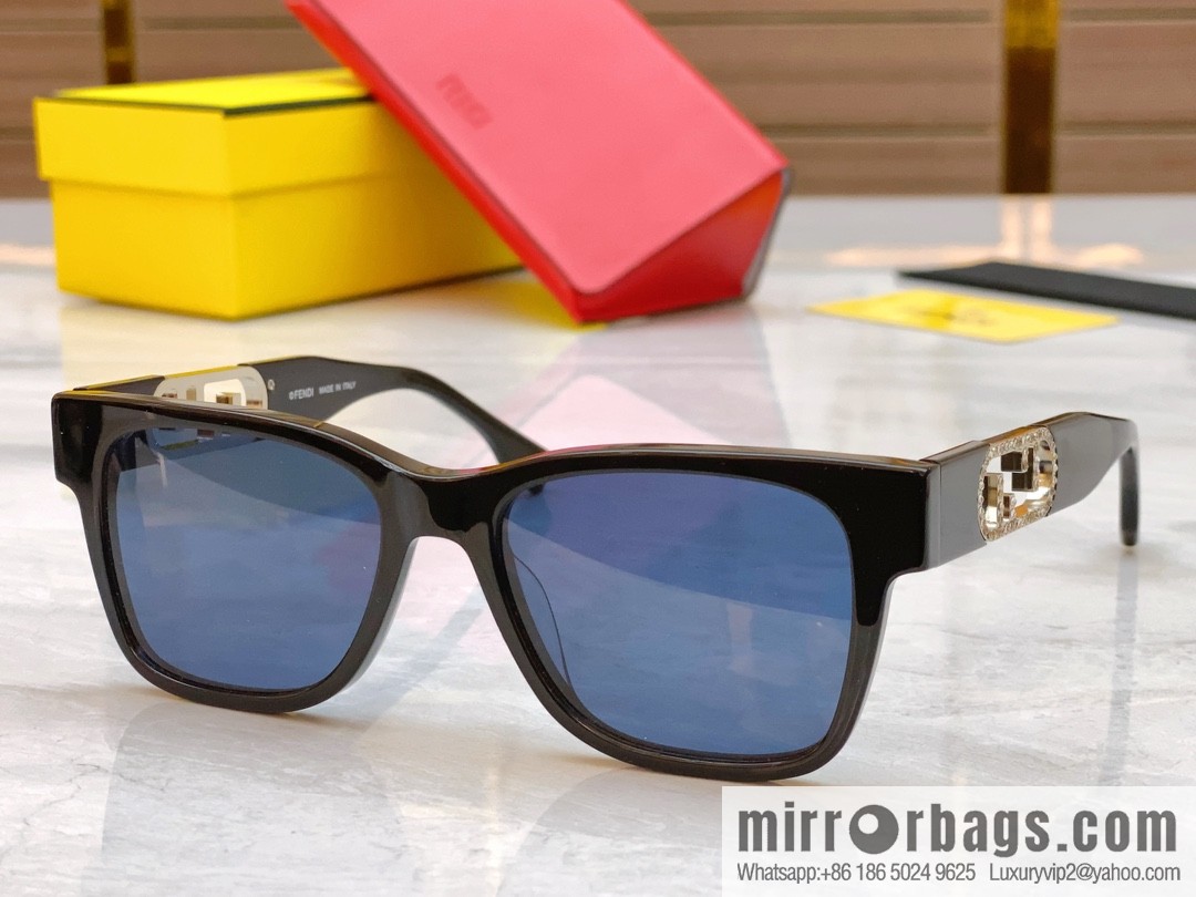 Fendi's new unisex sunglasses