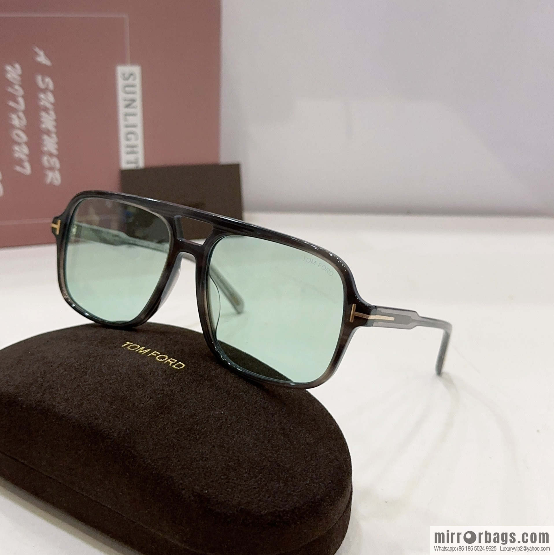 TOM FORD Tom Ford square sunglasses sunglasses