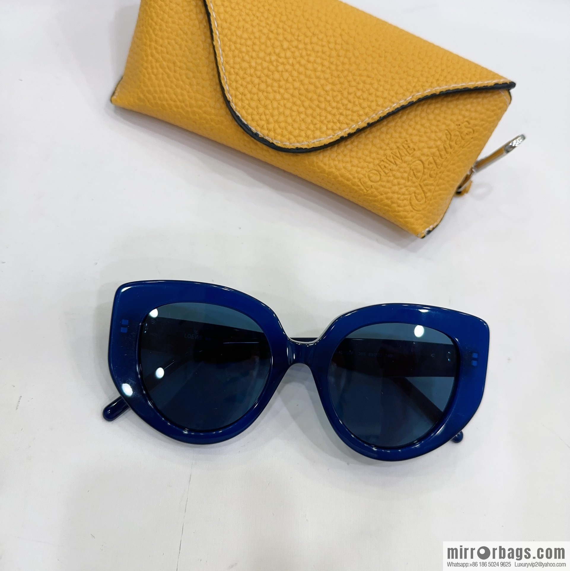 LOEWE Square Unisex Sunglasses