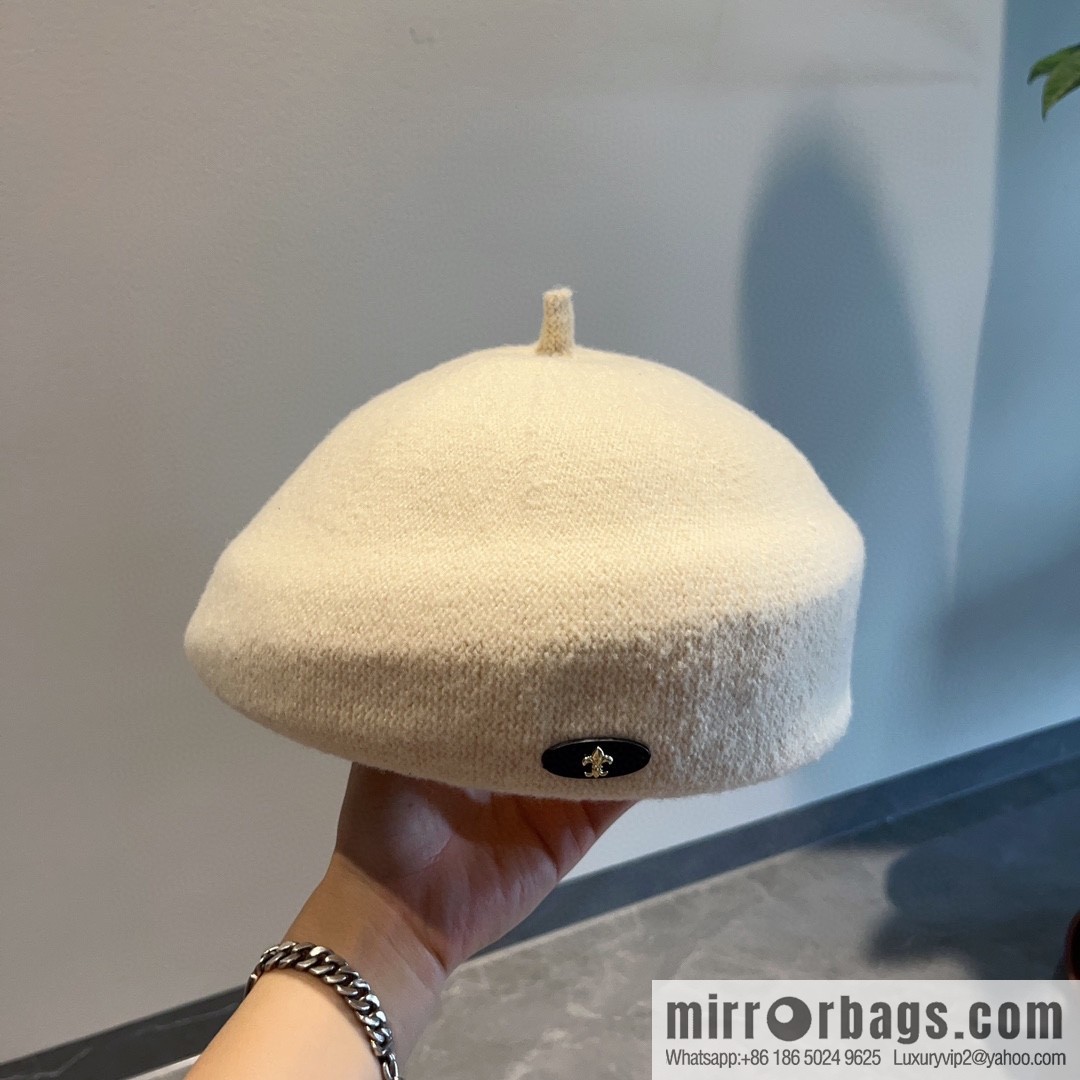 Croxin autumn and winter knitted beret