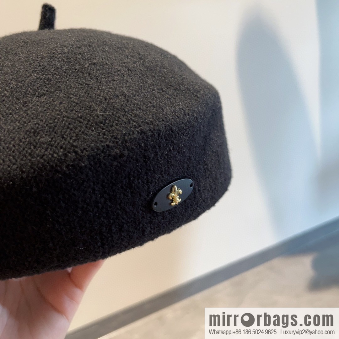 Croxin autumn and winter knitted beret