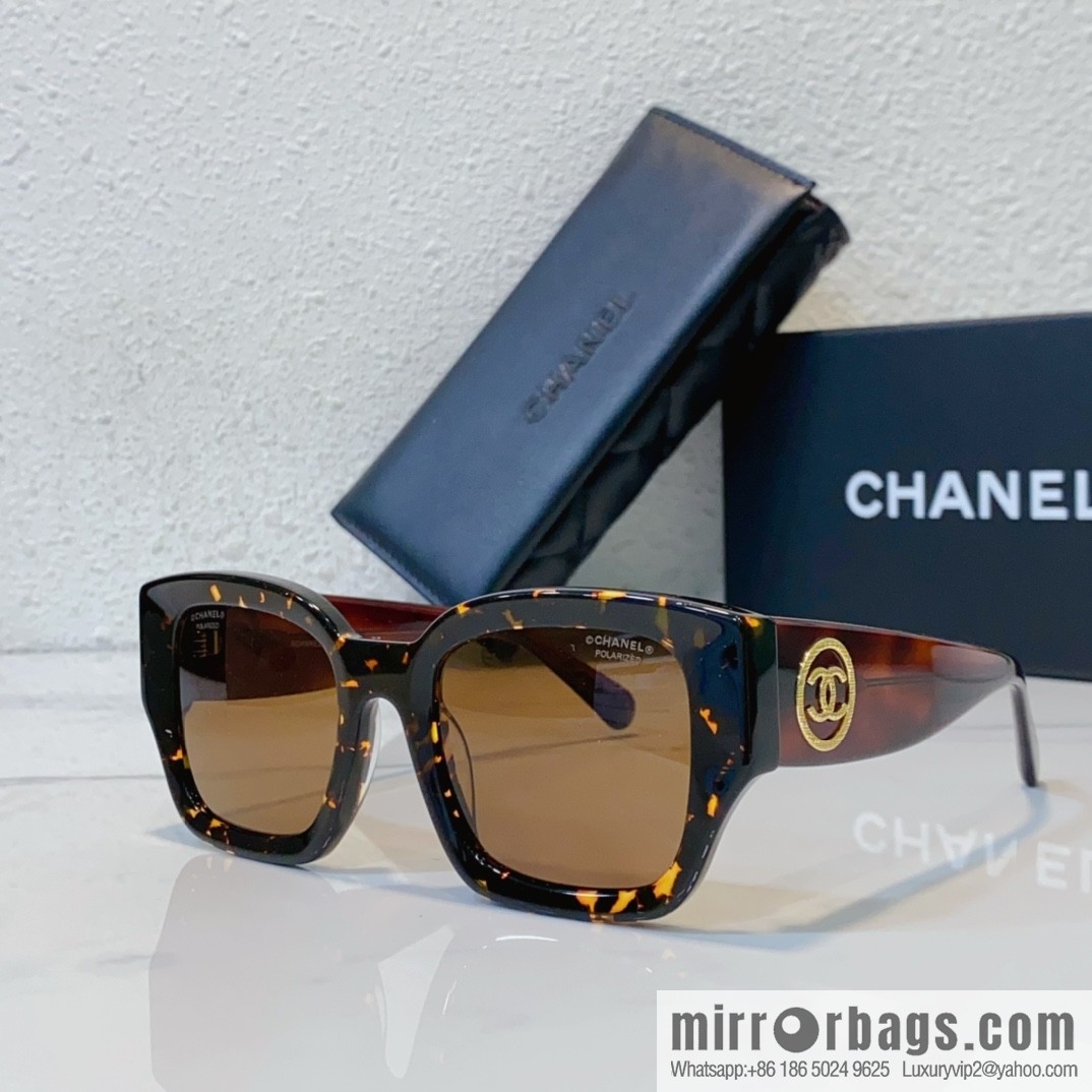 Chanel nylon polarized lens sunglasses