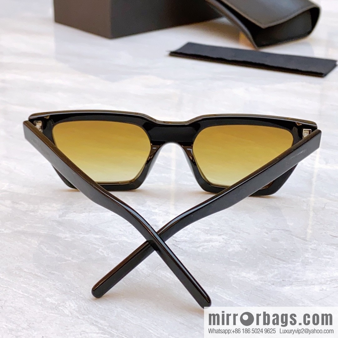 SAINT LAURENT Saint Laurent new sunglasses