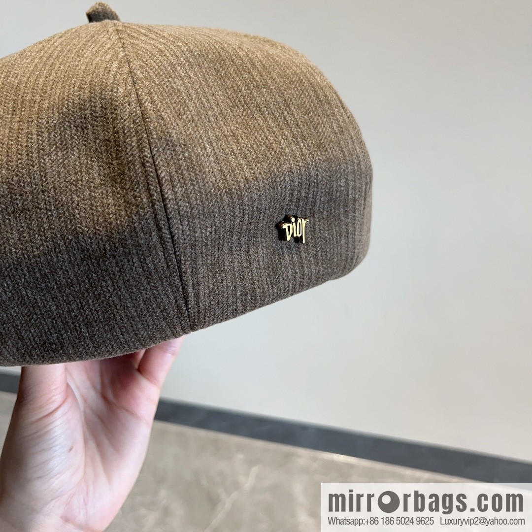 Dior star horn beret